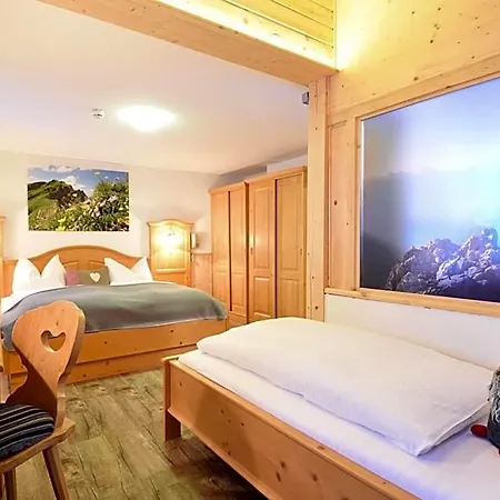 Отель Bergspitz Luxury