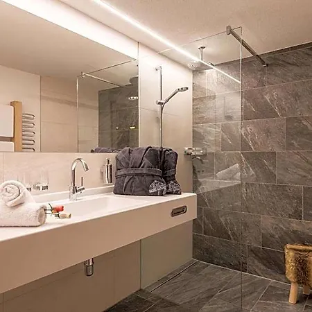 Bergspitz Luxury 4* Штег